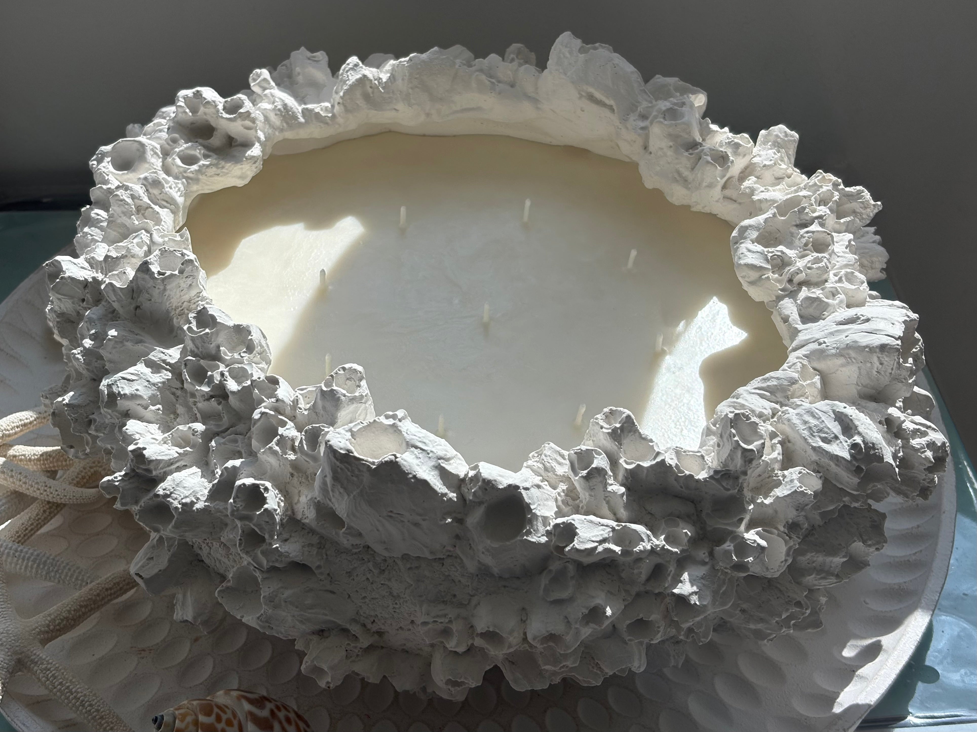 Extra Large Coral Reef Candle – Concrete | 2kg Pure Soy Wax