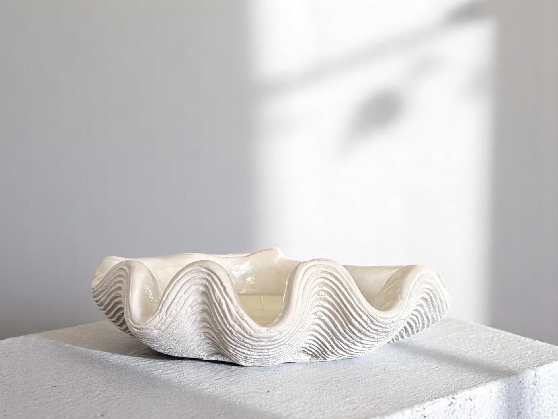 Large Clam Shell Candle